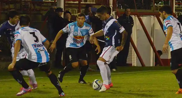 Juventud juega el sábado a las 14.30