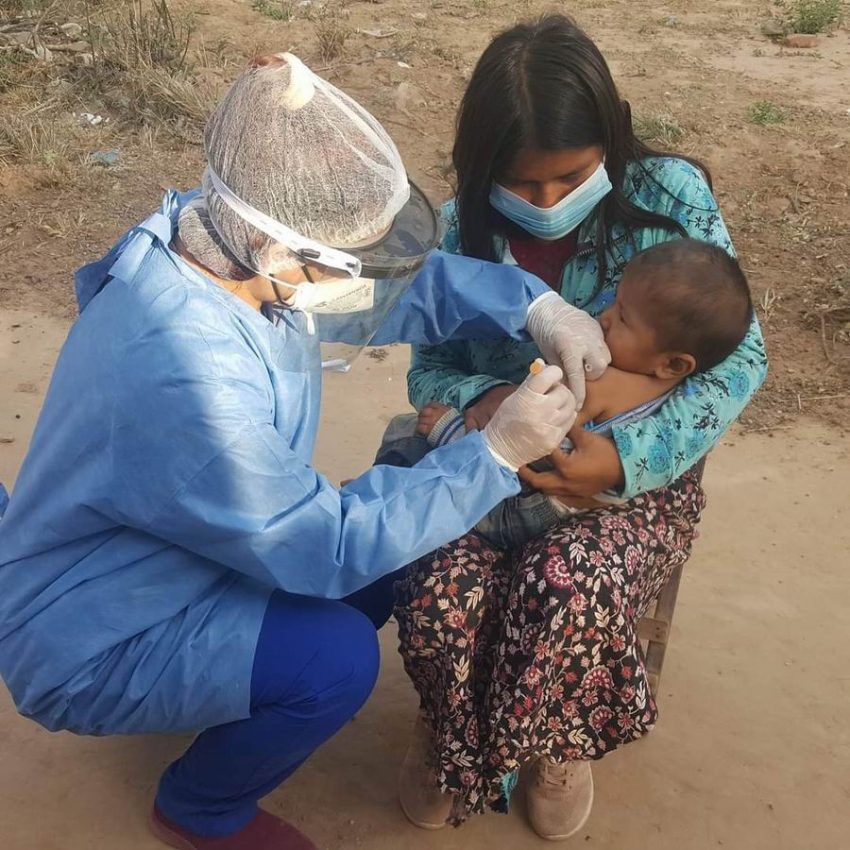 Renuevan atenciones primarias de salud a familias originarias de El Quebracho