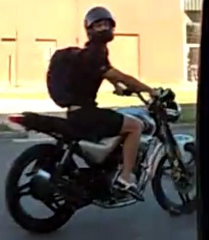 Allanaron la casa del hombre que acosó a una mujer y goza de una condena en suspenso