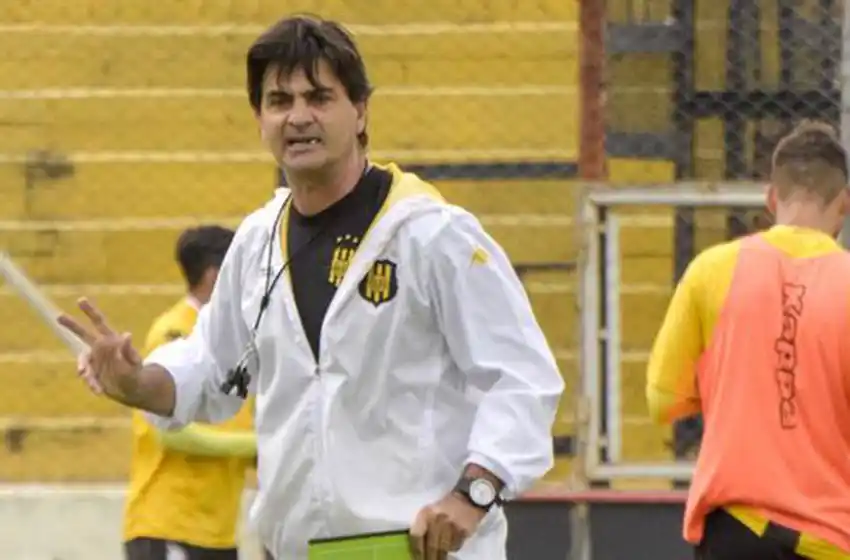 Forestello se fue de Olimpo