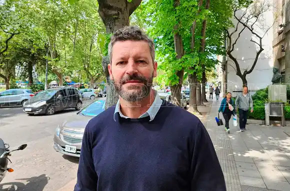 Fernando Muro le ofreció trabajo por redes a un hombre en situación de calle