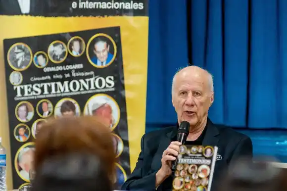 Presentación del libro “Testimonios” del reconocido periodista Osvaldo Logares en Chascomús