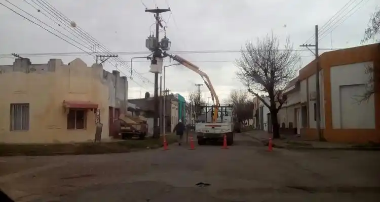 Corte de luz: El apagón se produjo en un amplio sector de la ciudad