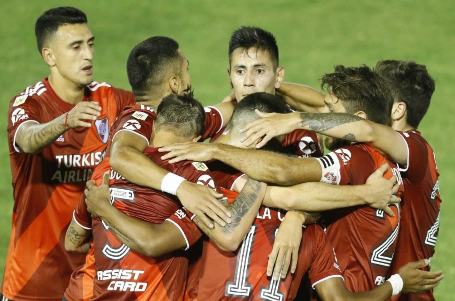 Boca y River son los líderes en la Copa Diego Maradona