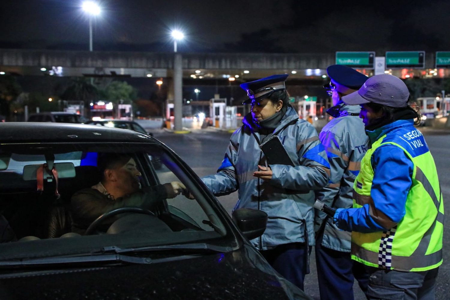 Fuerte operativo de control para prevenir accidentes de tránsito en la Panamericana: Se secuestraron 22 autos y 5 motos