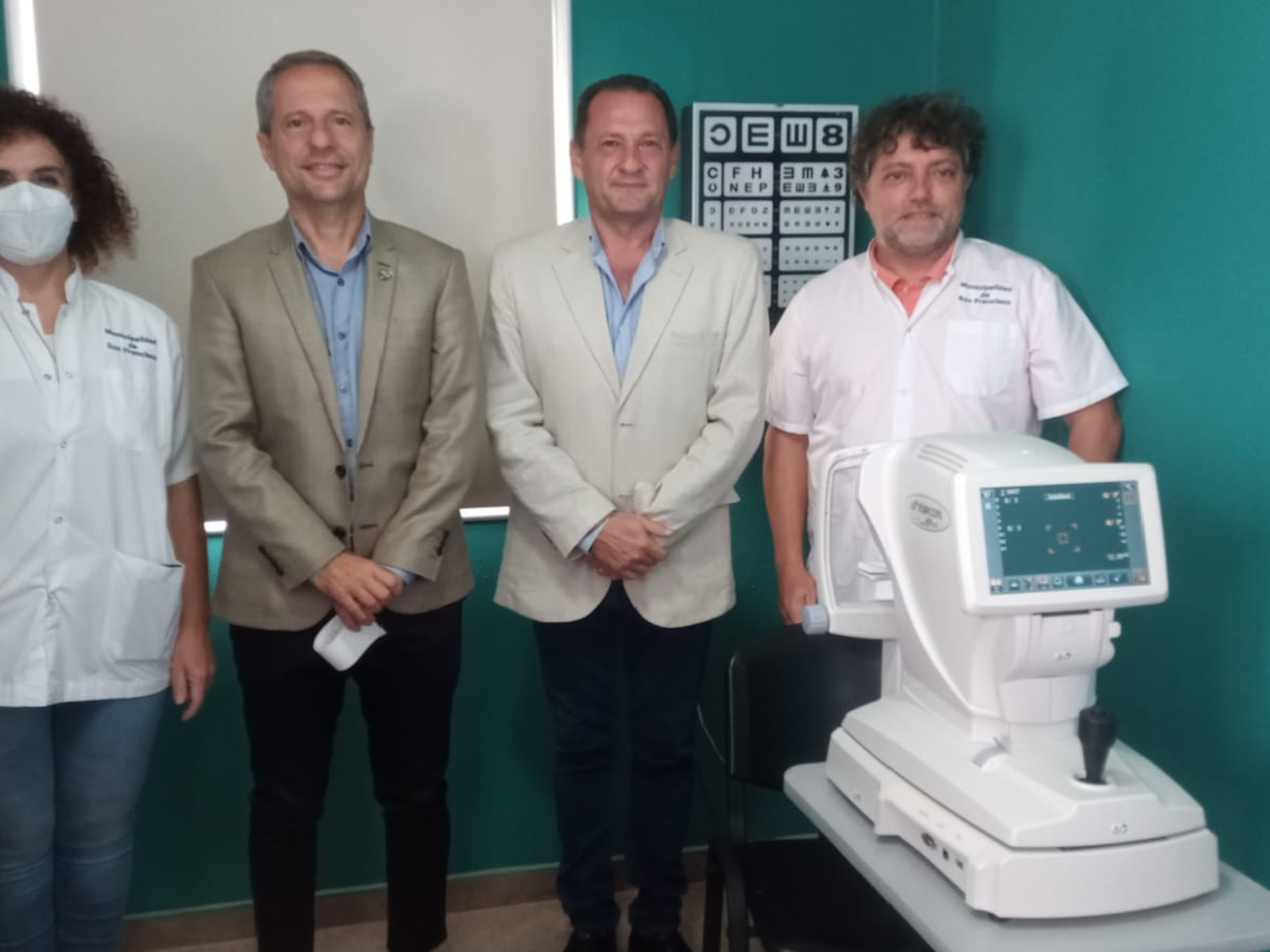Presentaron nuevo aparato para mediciones de la vista en la Asistencia
