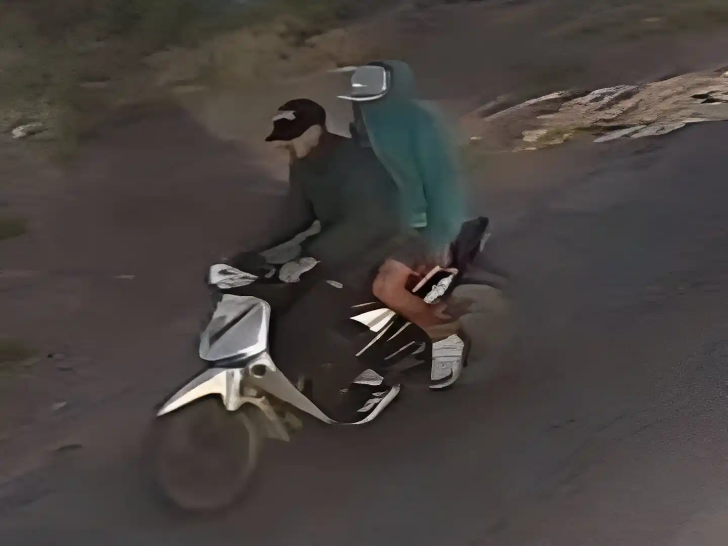 Los delincuentes que robaron en Combate de Obligado al 2200 quedaron filmados: "Se metieron en varias casas"