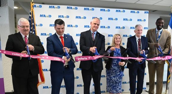 Volaris El Salvador began flights to Miami