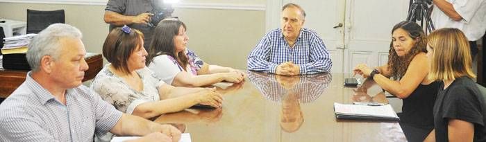 Acuerdan un sistema de  recategorizaciones para jerarquizar el empleo público en la provincia