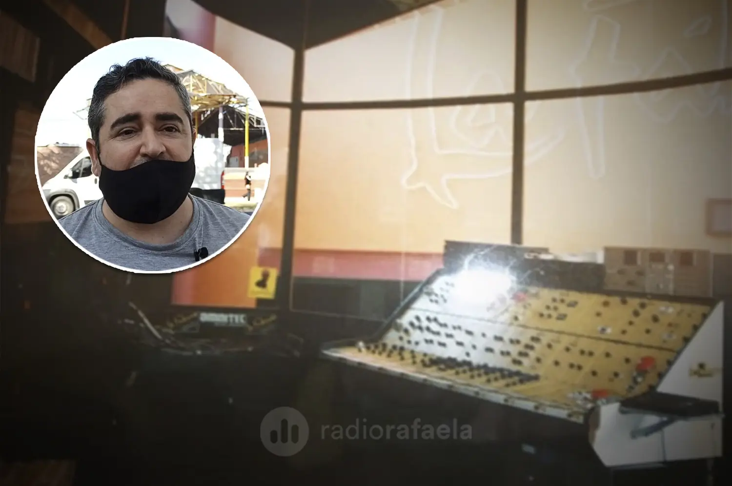 Diego Lencina- Dj e iluminador de La Fabrica Disco. Uno de los integrantes mas chico del STAFF.