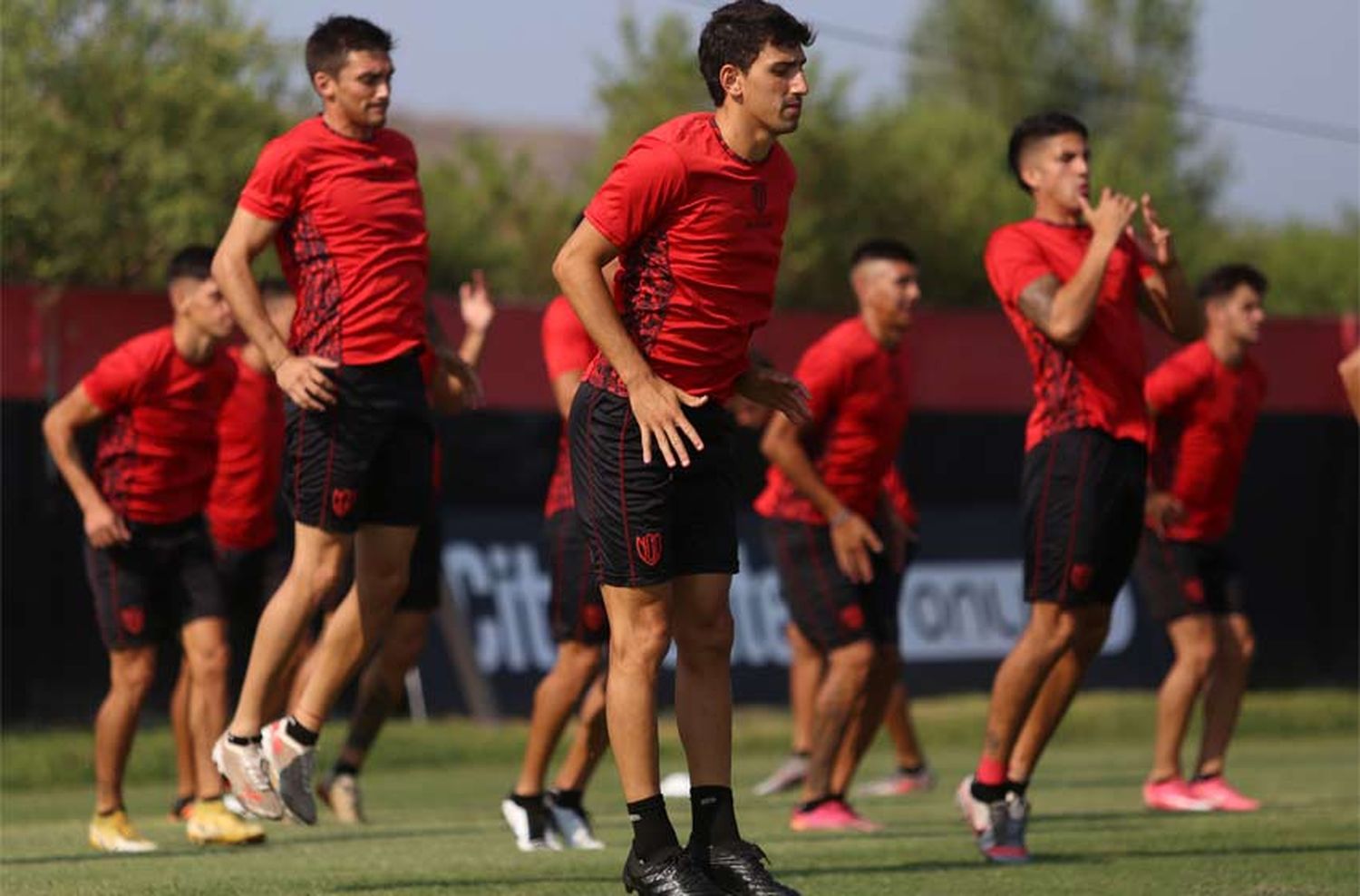 Newells informó que un jugador titular está lesionado y se perderá el primer amistoso de pretemporada