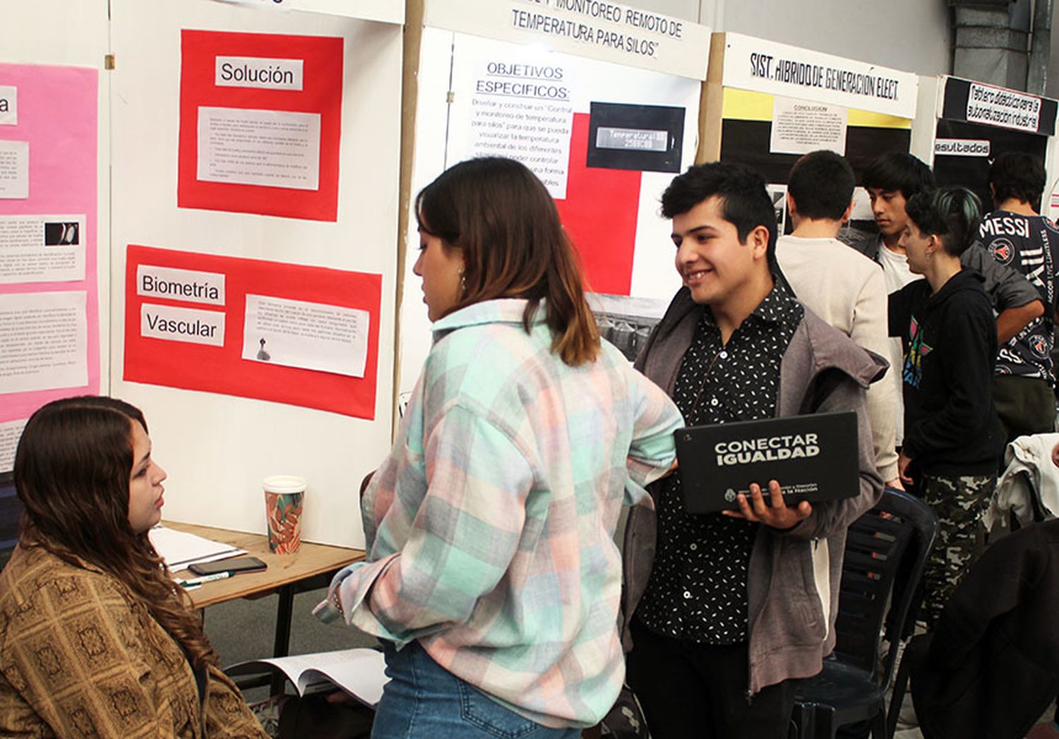 Feria de Ciencias con variada oferta
