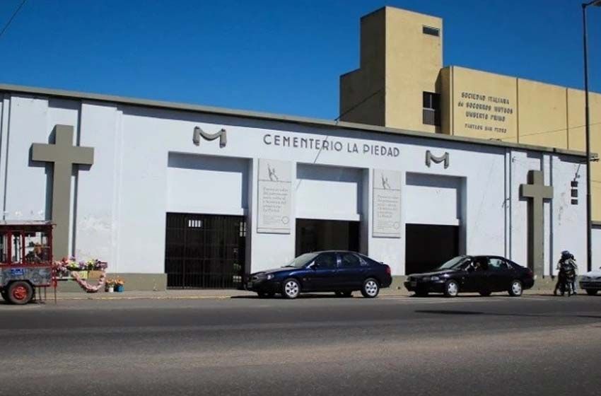 Tras aprobar múltiples aumentos, el Concejo dio luz verde a un plan de «revitalización de cementerios»