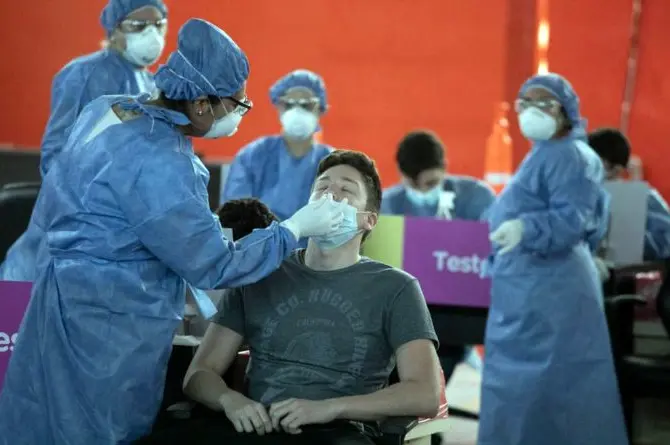 Coronavirus en Argentina: 8.606 nuevos casos y 448 muertes