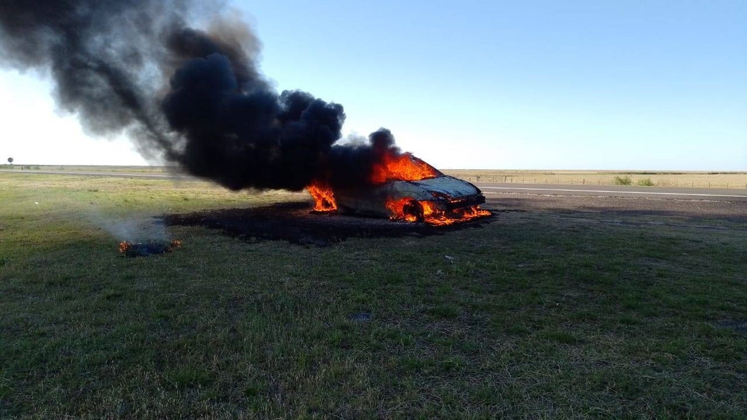 INCENDIO AUTO 2