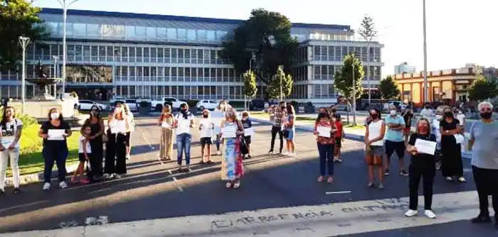 Movilización de Padres  organizados por  la vuelta a las aulas