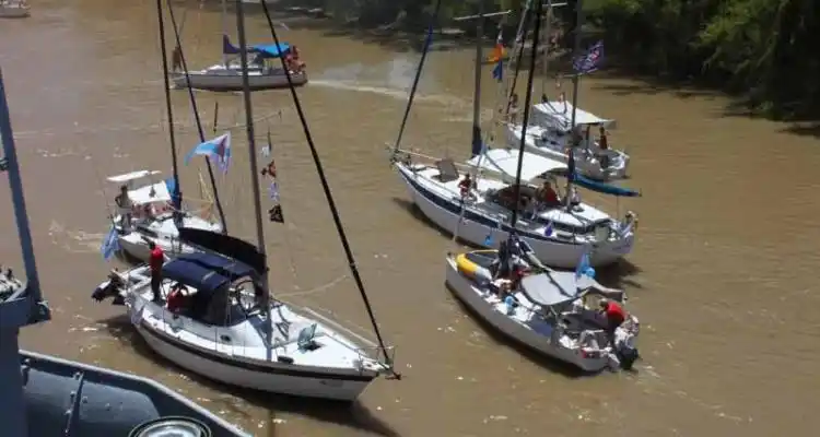 Llegó a San Pedro     el primer Crucero Fluvial