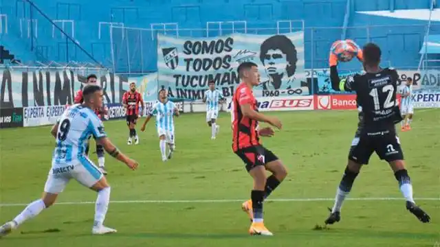 Patronato sufrió una dura derrota por 4 a 2 ante Atlético Tucumán