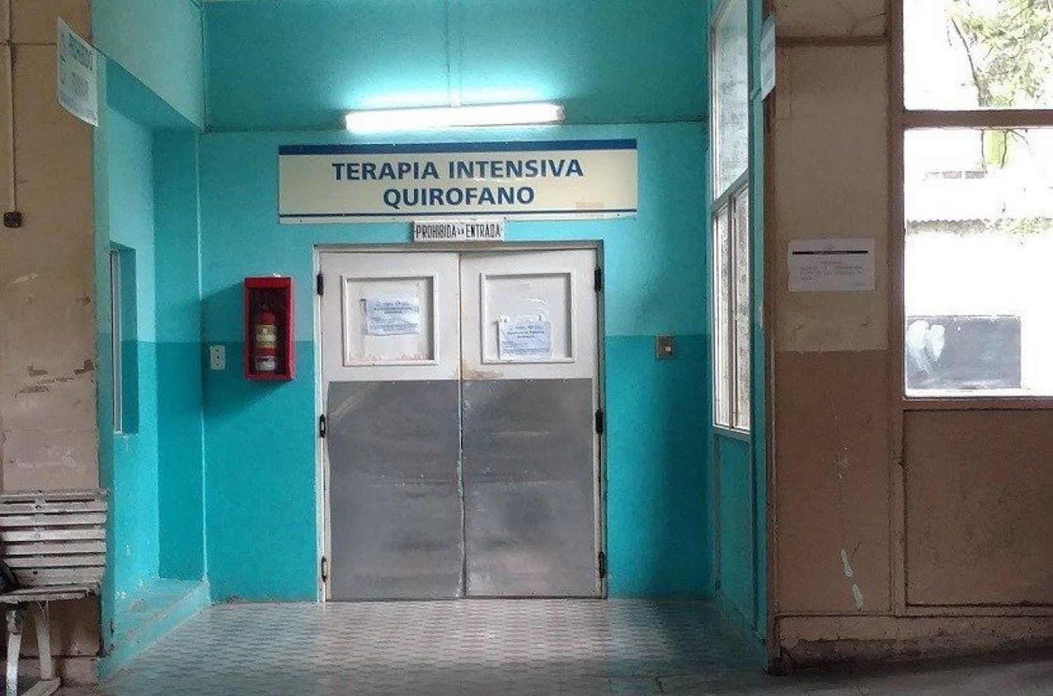 Un motociclista permanece internado en terapia intensiva en el Hospital Centenario: el parte médico