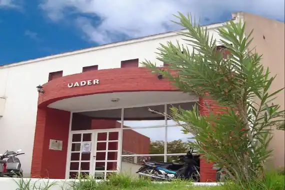 UADER habilitó la presencialidad y fijó una serie de restricciones