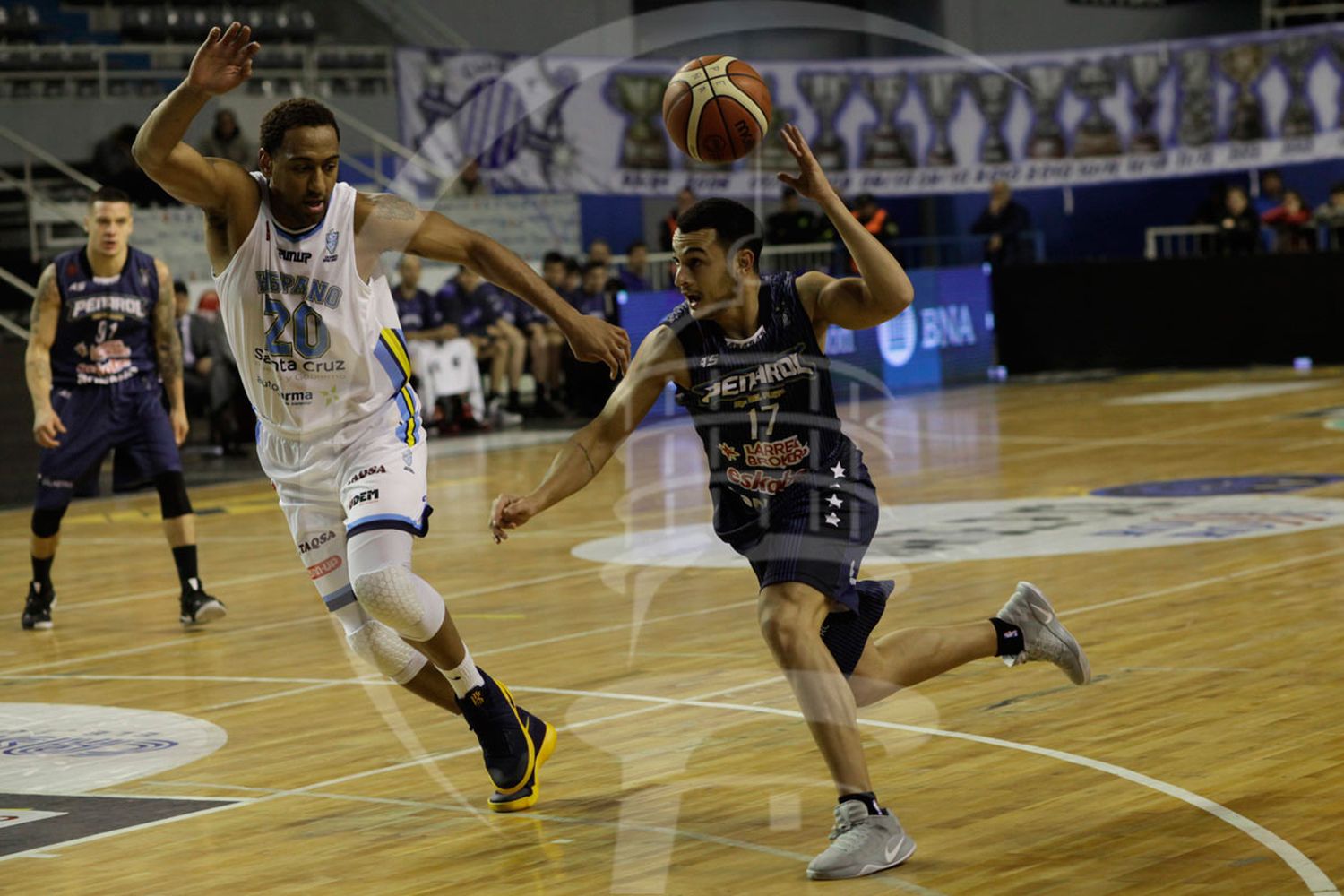 Peñarol y otra dura prueba ante Bahía Basket