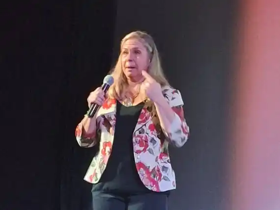 "Paz en la tormenta": Aprende a anticipar y resolver conflictos con la Lic. María Carolina Larreteguy