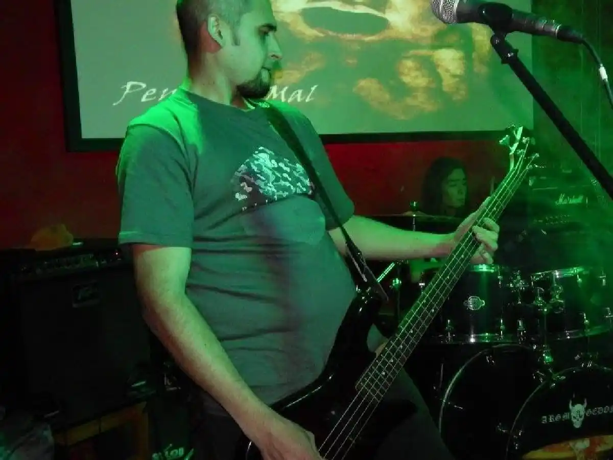 Wiplash desembarca en  el Llenate con su heavy  clásico y algo de thrash  