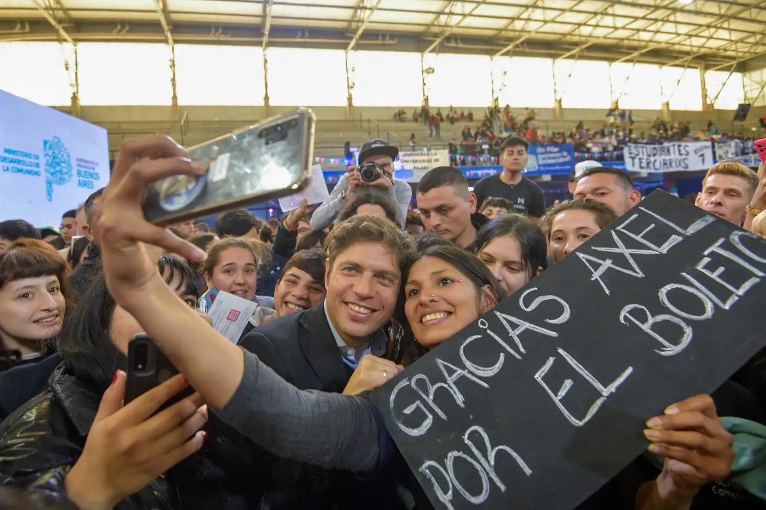 Boleto Estudiantil para el nivel terciario. Kicillof