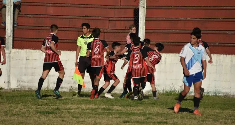 Con personalidad, San Pedro venció a Pergamino y ganó por primera vez en el Nacional de Ligas U15