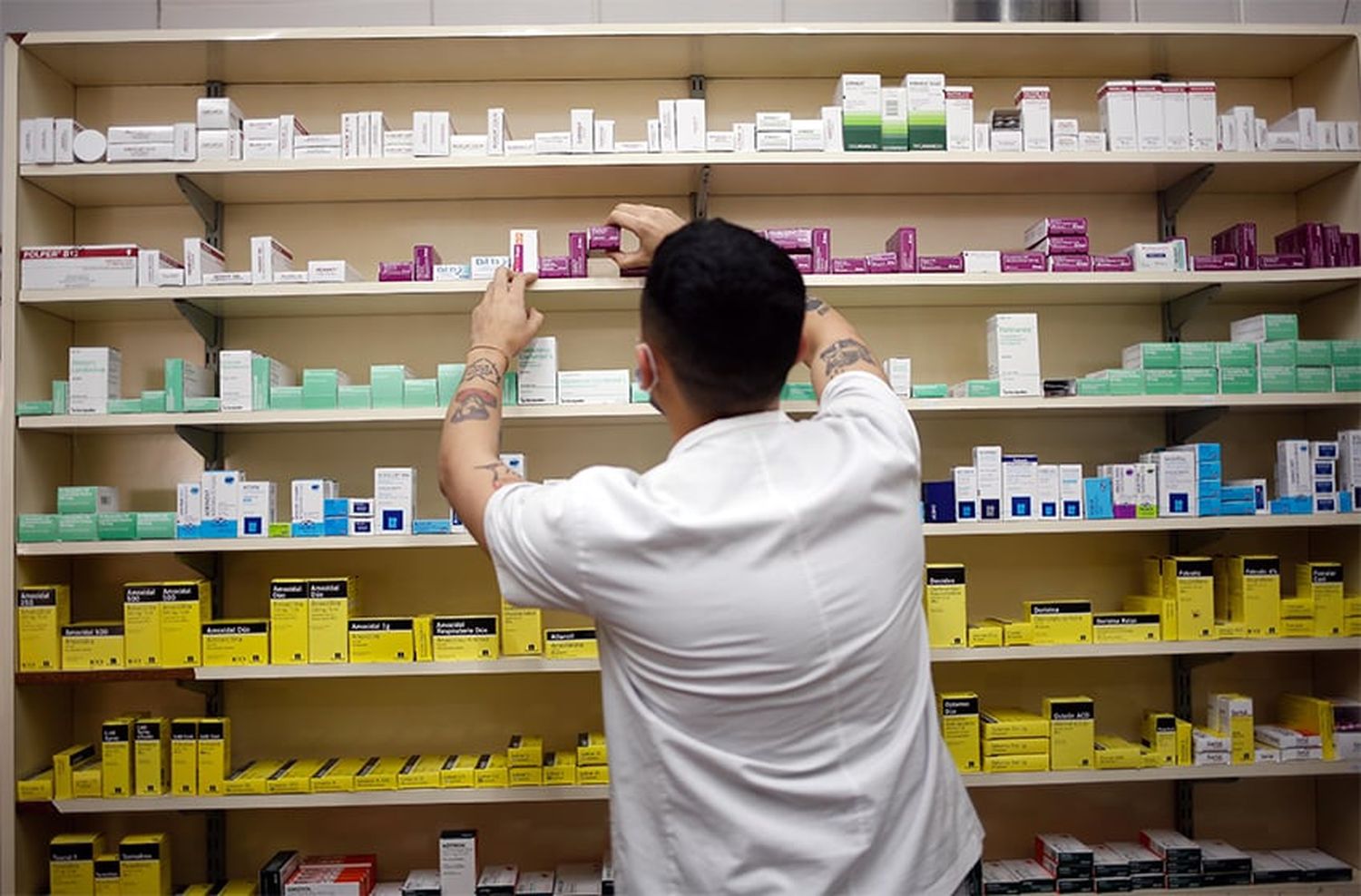 Farmacias bonaerenses, en “alarma” por el “grave deterioro de la cadena de pagos”