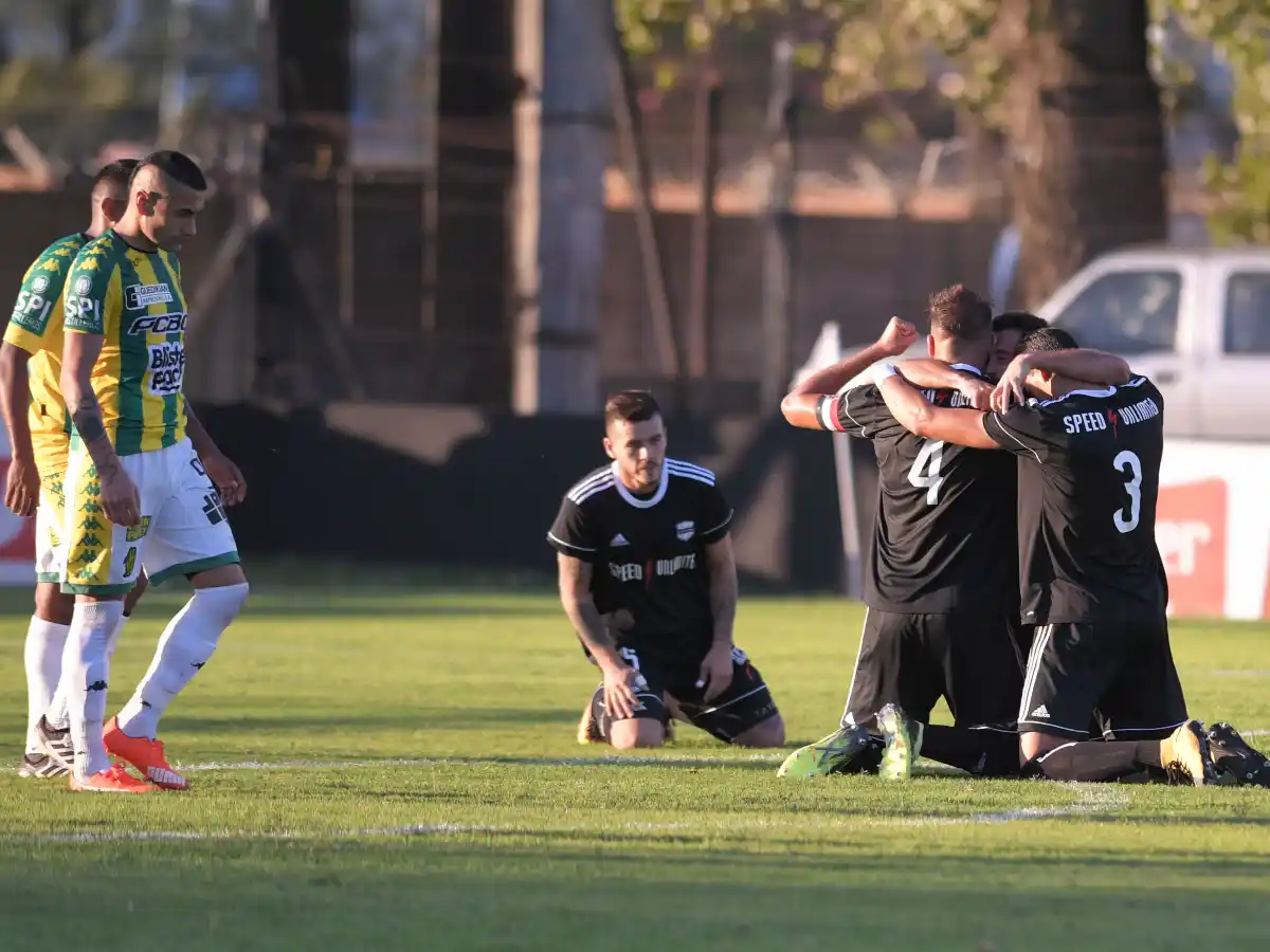 B Nacional: Aldosivi complicó su chances de ascenso 