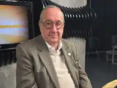 "El próximo intendente va a tener que ser médico"