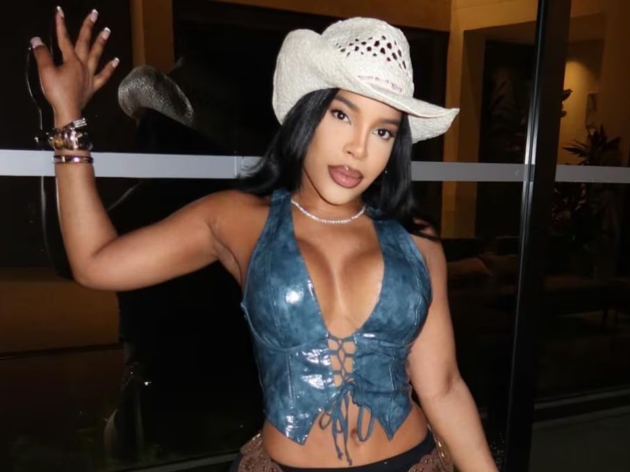 Asesinaron a la influencer “La Langosta”: la encontraron baleada dentro de su auto en Nueva York. (Foto: Instagram/ariiela.lalangosta)
