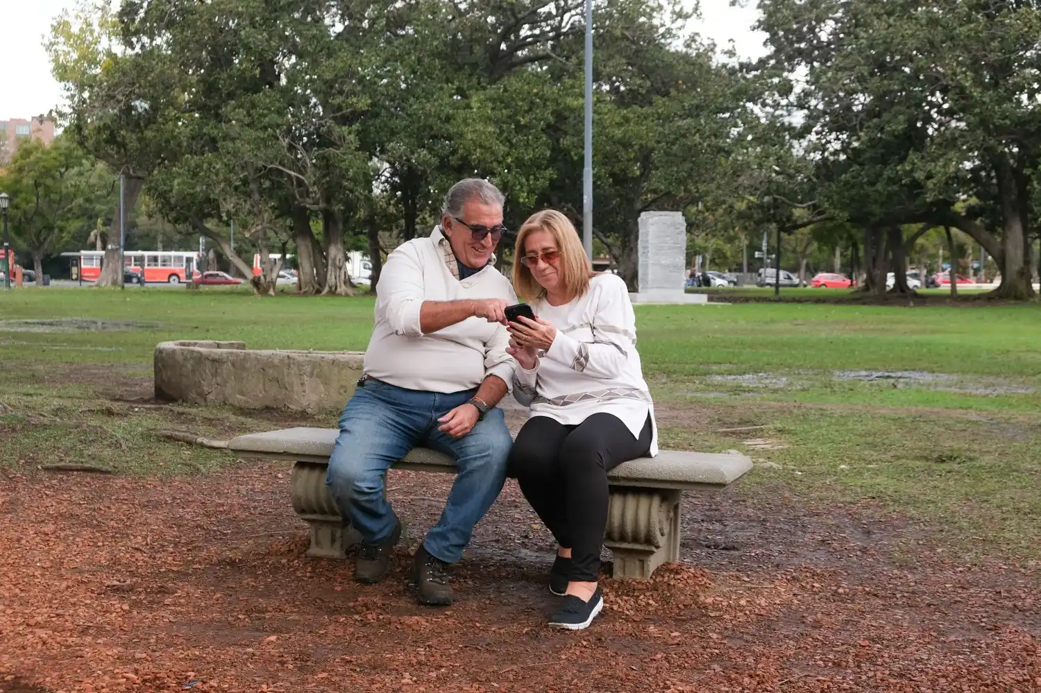 Lanzan una app para personas mayores: actividades, beneficios y sorteos para promover la vida activa