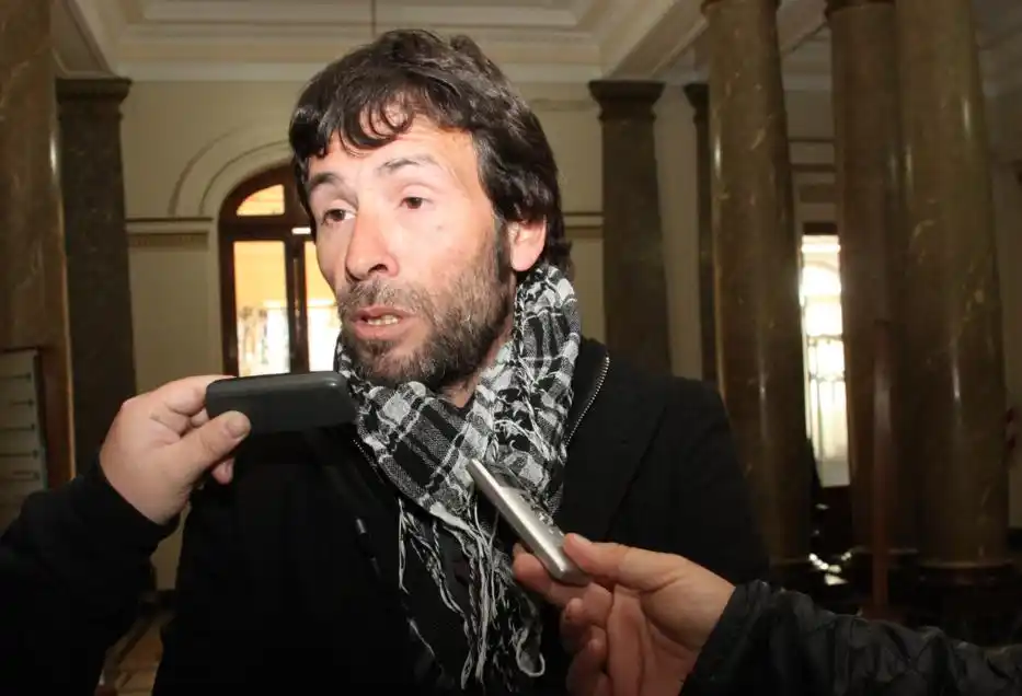 Las clases comenzarán con un  paro docente