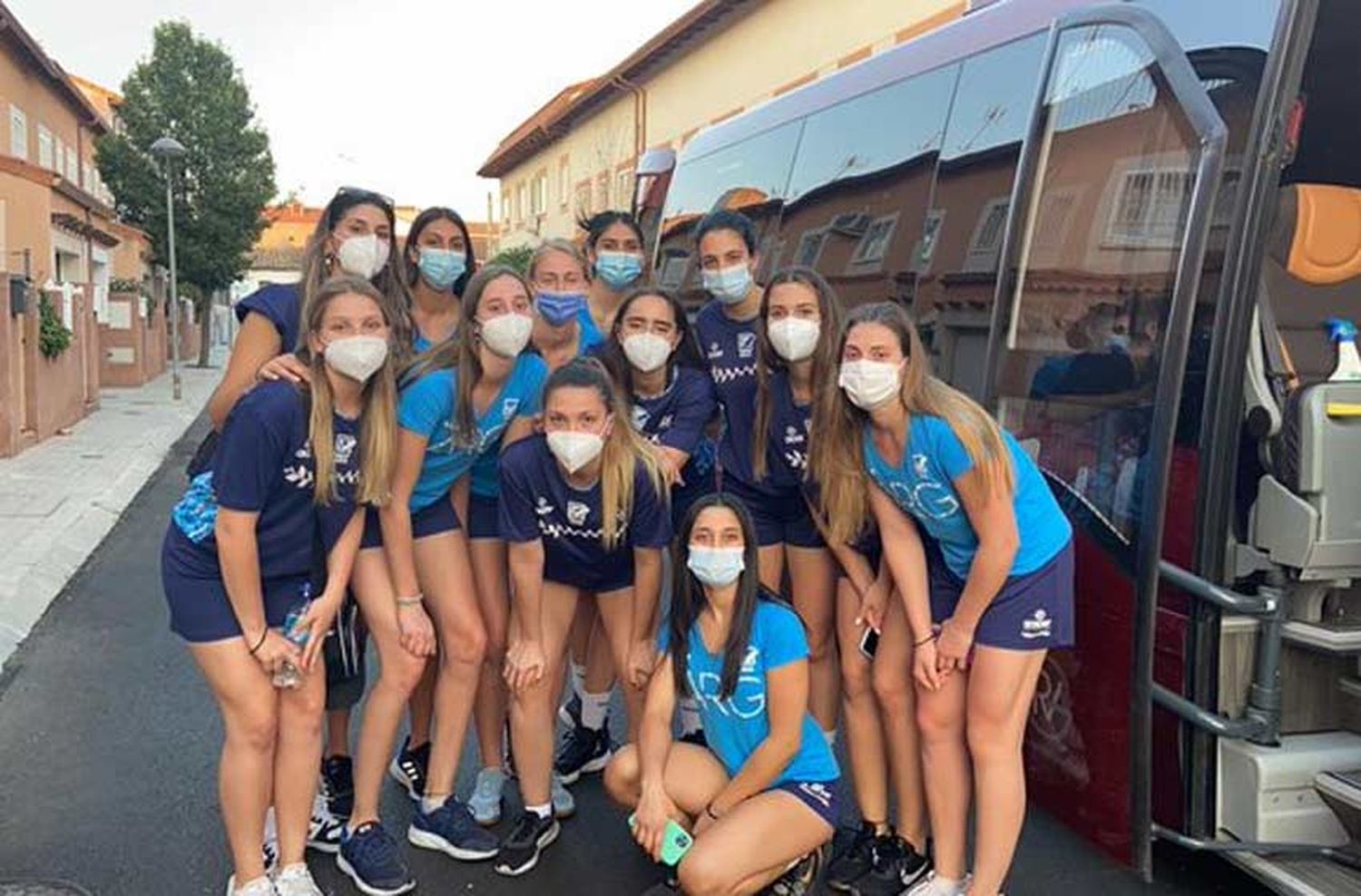 Preocupación por la Selección femenina de voley Sub 20 que está varada en España y no puede regresar