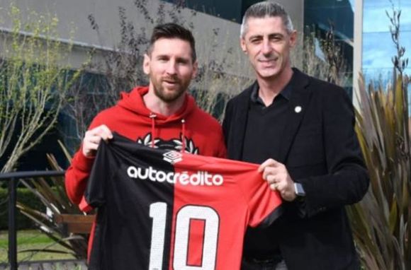 Messi a Newells: la frase de un directivo leproso que alimenta el sueño