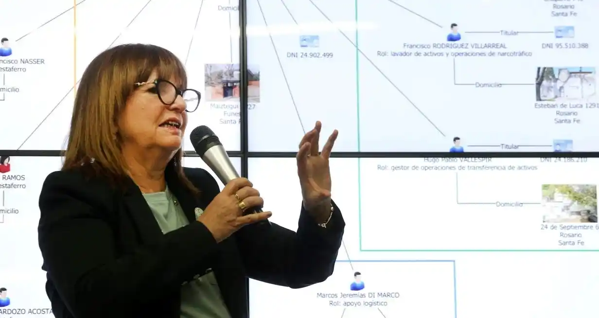 Patricia Bullrich explicando la conformación de la red narco. Foto: NA / Damián Dopacio.