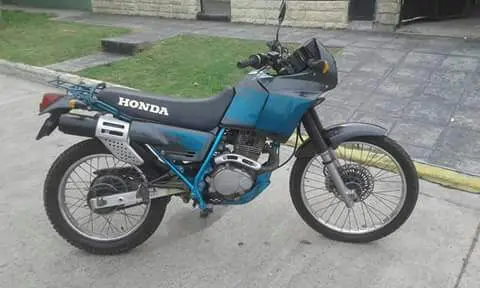 En un allanamiento secuestraron accesorios de motos desarmadas