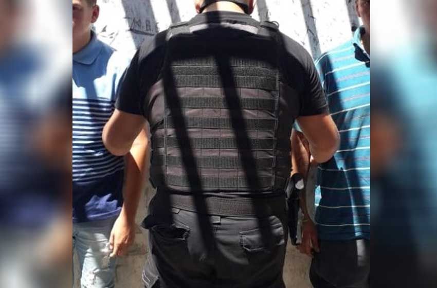 Un policía herido y dos detenidos tras una persecución en barrio Ludueña