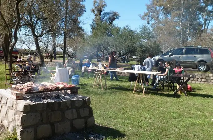 Feriado de intenso sol y temperaturas de verano