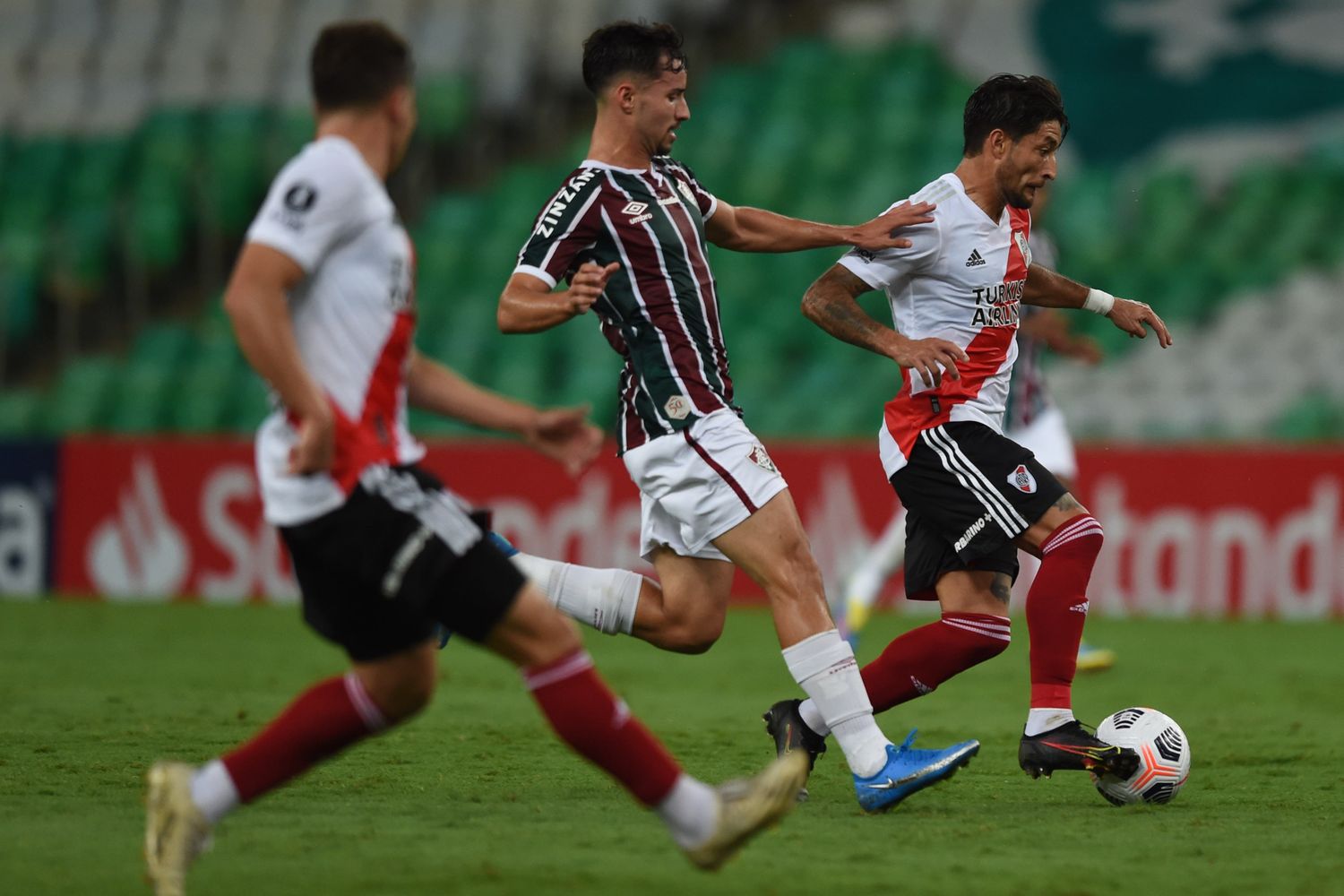 River dominó gran parte del partido pero empató con Fluminense