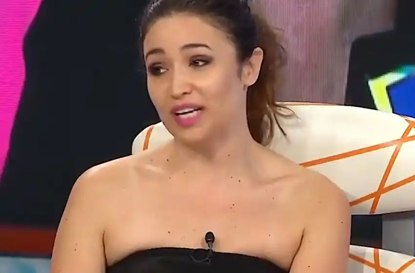 Julia Mengolini contra todos: «Es re-difícil ser feminista»