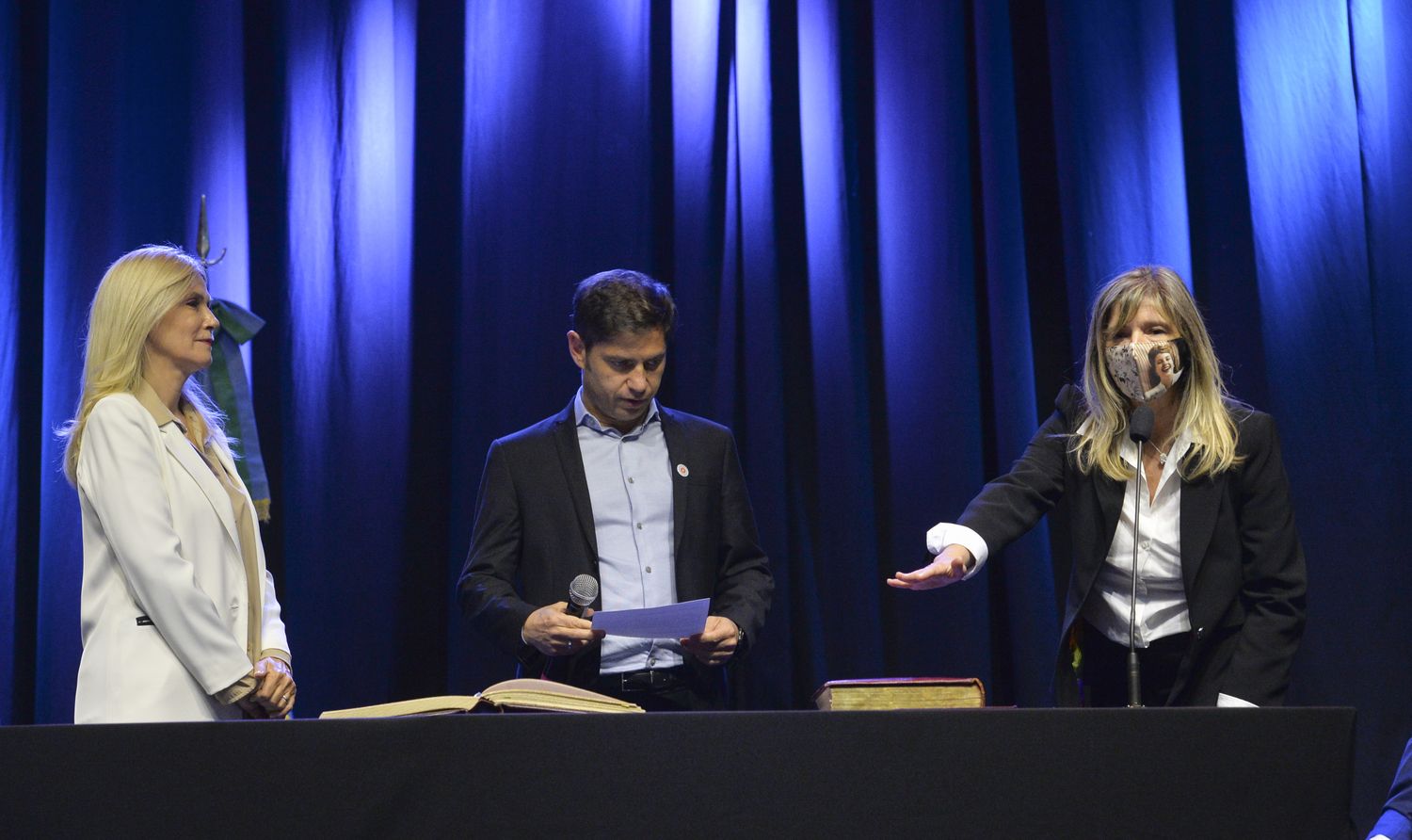 Kicillof puso en funciones a los nuevos integrantes de su equipo