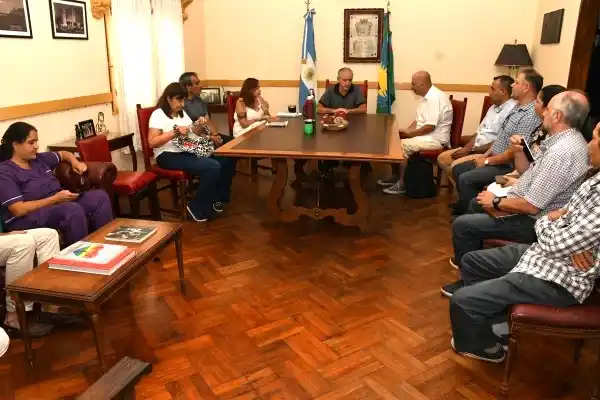 El intendente de Chascomús convocó a referentes de instituciones religiosas para abordar la crisis económica y social