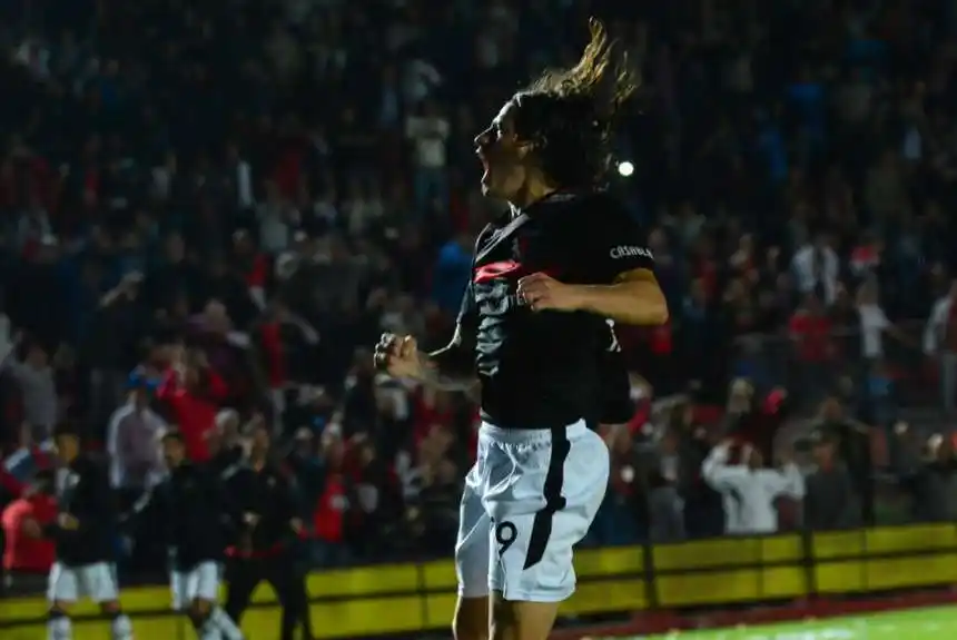 Huracán estaría interesado en Ismael Blanco