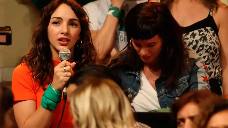 Fardín contra Darthés: "Yo camino tranquila por la calle y él se tuvo que ir"