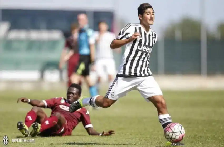 Alvarado sumó un ex Boca a su plantel