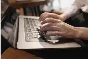 Trabajadores informáticos piden por la Ley de Monotech