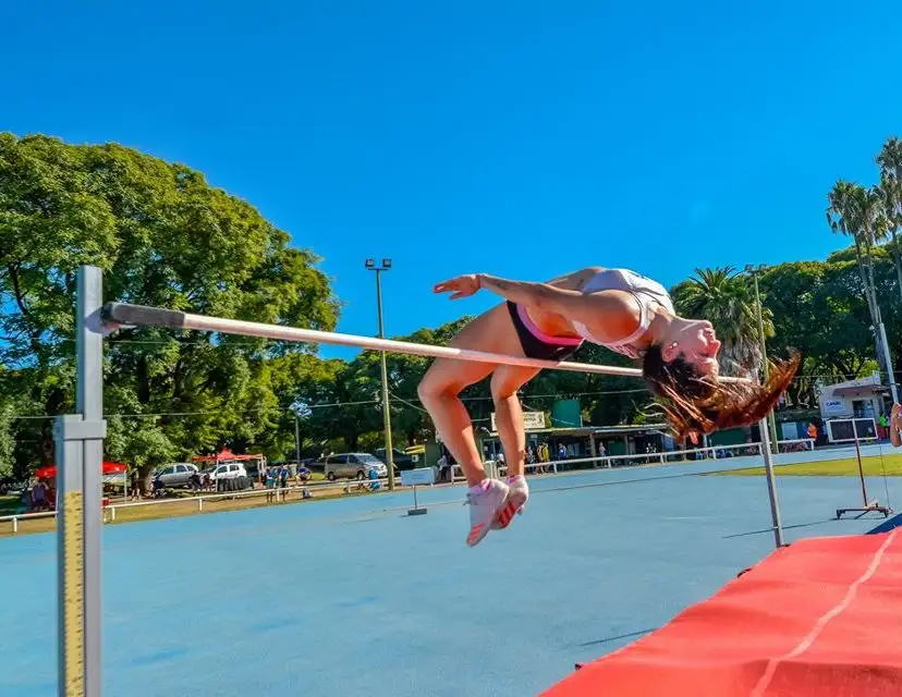 Betzabé integra la delegación de atletas argentinos que participarán del Campeonato Sudamericano Indoor en Bolivia